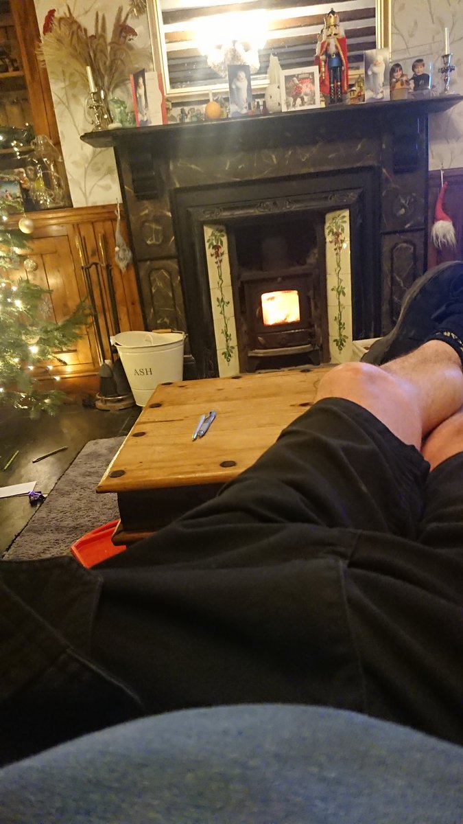 potatocruncher's tweet photo. And chill 🍻🔥 https://t.co/1mCuuejnYa