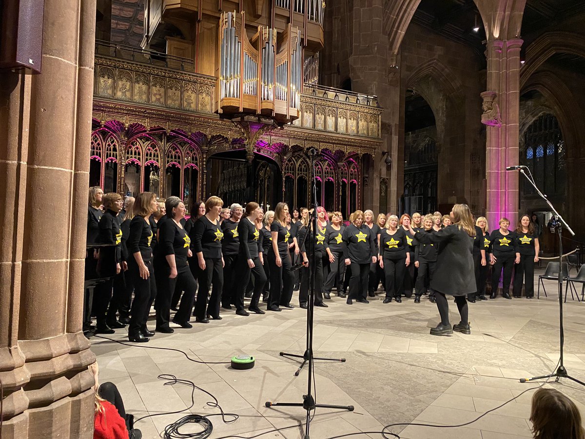 Datestamp's tweet image. Manchester Cathedral for a fantastic concert to support @thepinkribbon with @RockChoir @_elizaaaaaa