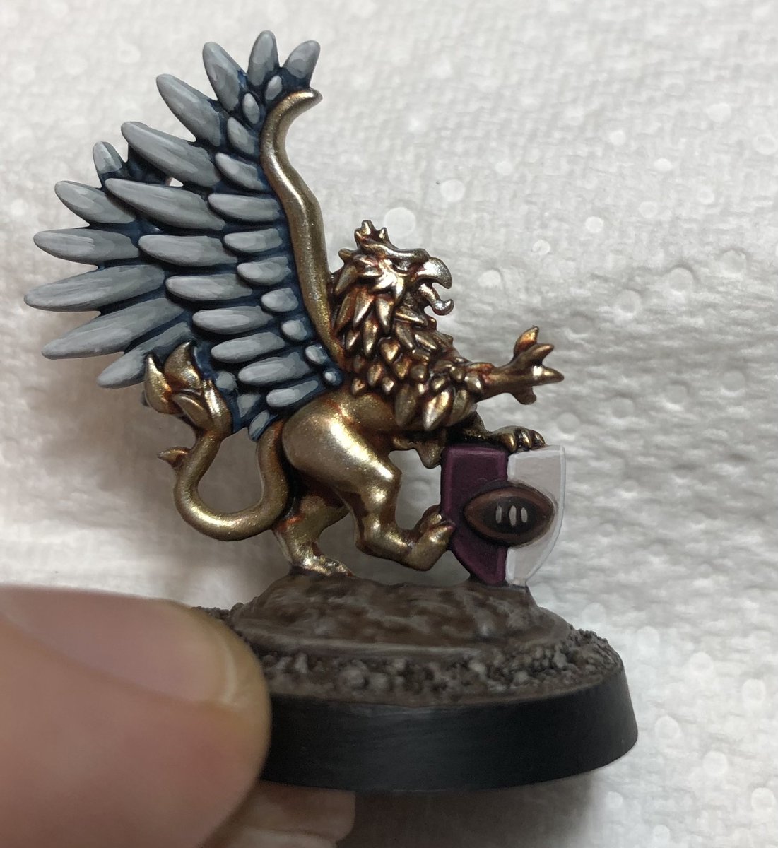 Usually can’t be arsed with the turn markers but these are nice and easy!! Tally ho!!👊💥🏈🎲🍾 <a href="/wepaintmini/">Darren - We Paint Minis</a> #Warmongers #bloodbowl #imperialnobility @WarComTeam #paintingwarhammer