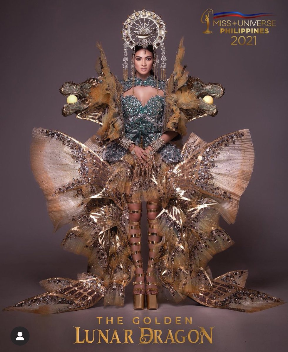 renaisancecrown's tweet photo. The Bakunawa’s evolution. AMAZIIIING!!! 😭👏🏼👏🏼👏🏼 #PHILIPPINES #MissUniverse https://t.co/M4mmxQ8Ev4