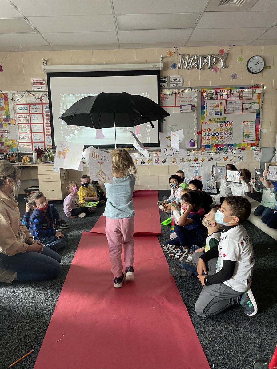 Catrina Estrada tweet media