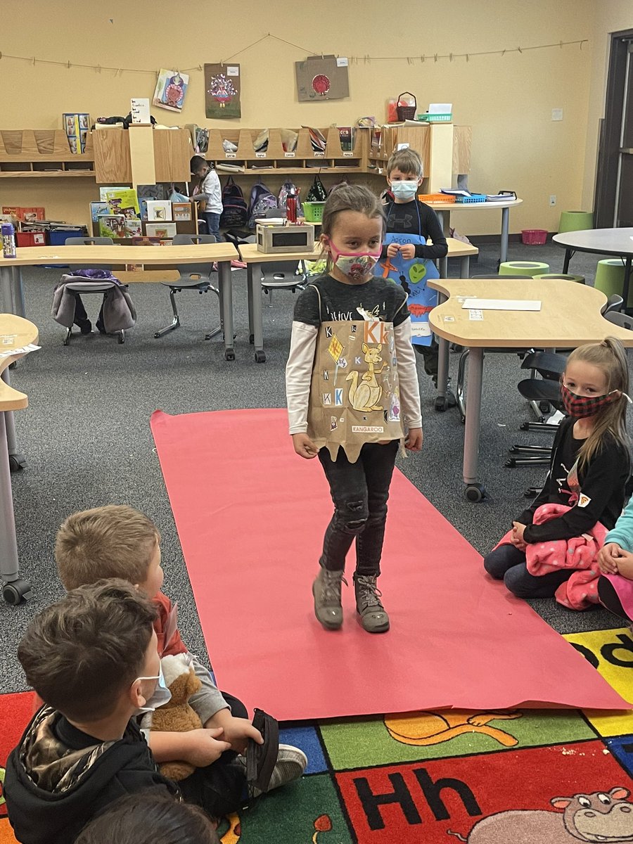 Catrina Estrada tweet media