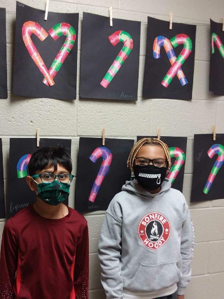 WhitneyElement1's tweet photo. Celebrating the holidays with beautiful artwork created by the Whitney students. Thank you Mrs. Kerr! https://t.co/yJ8hxd92So