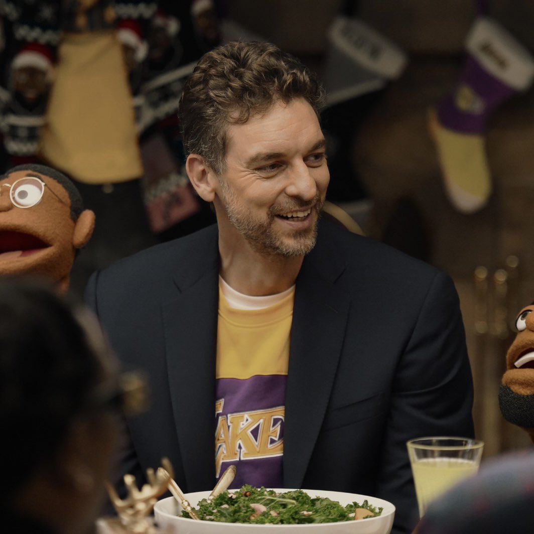 paugasol's tweet photo. Celebrate Christmas Day on @NBA Lane 🎄 #NBA75 https://t.co/cndJaEKiMV