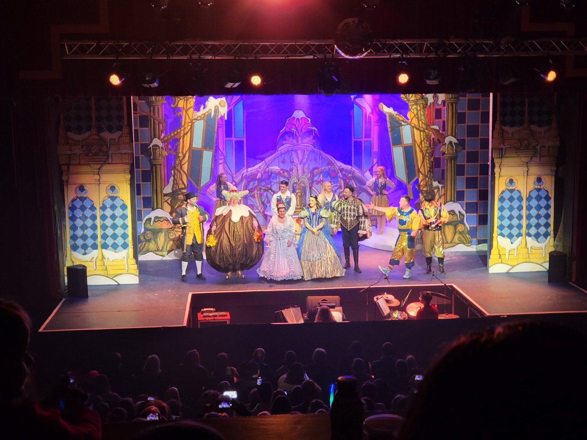 calum1577's tweet photo. @FTH_Theatre Great night at the panto with my daughter for the first time. She loved it. Loved Frankie! https://t.co/oeJ2ixAOnE