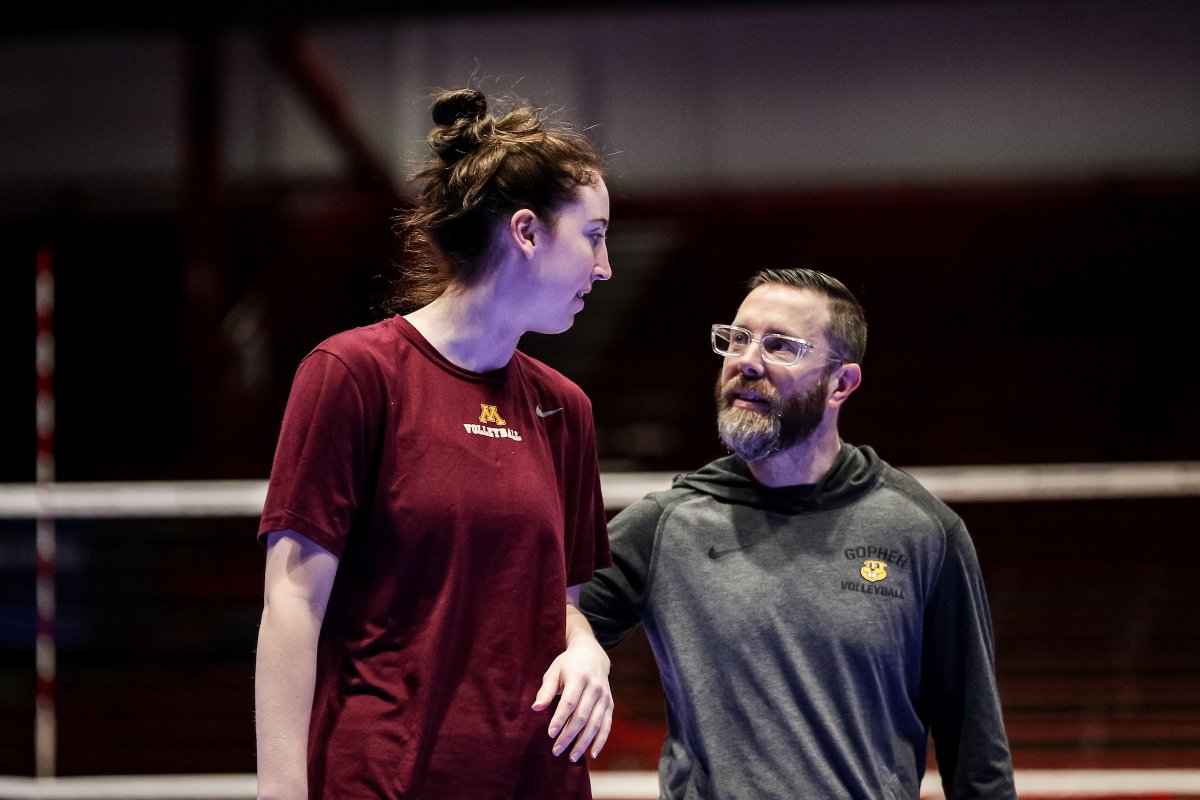 GopherVBall's tweet photo. 𝐹𝒶𝓂𝒾𝓁𝓎 💛 https://t.co/s26jfzLLtb