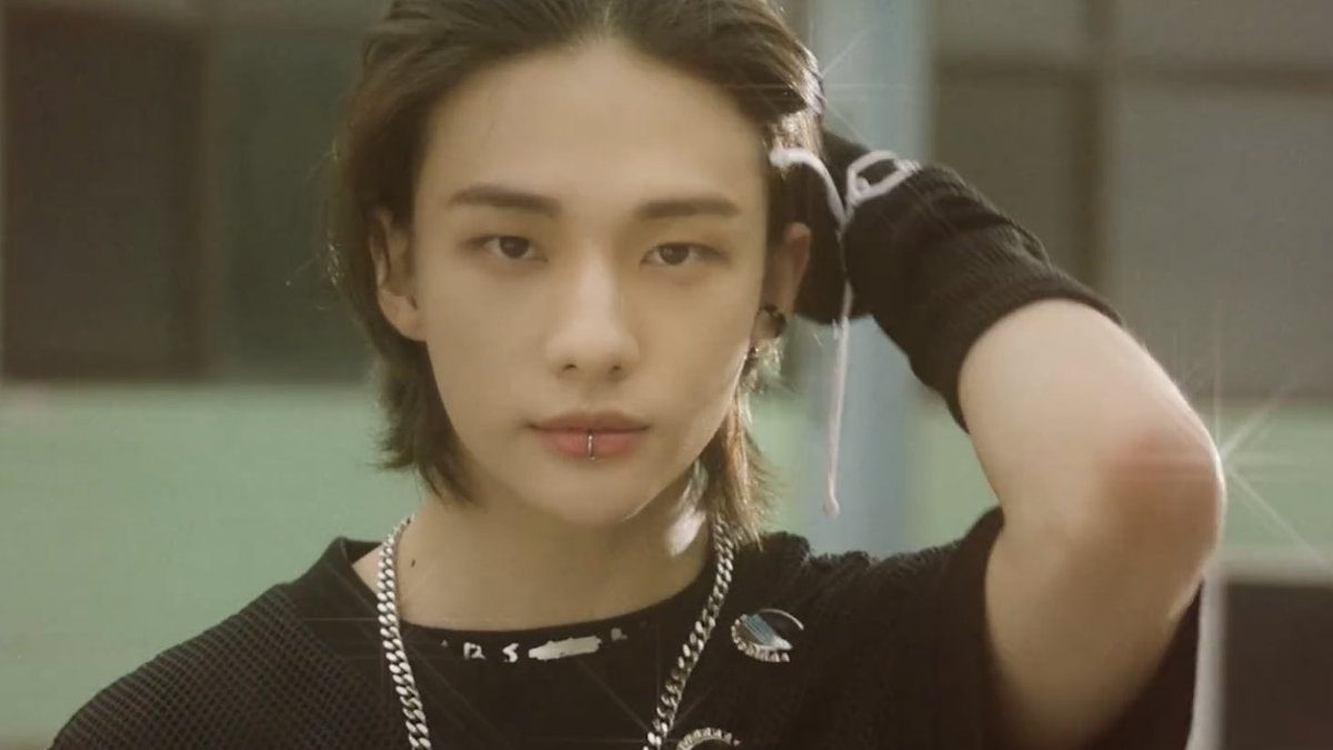 hyunesmole's tweet photo. my hyune you will always be famous #MAMAVOTE #straykids https://t.co/GveklnjOIV