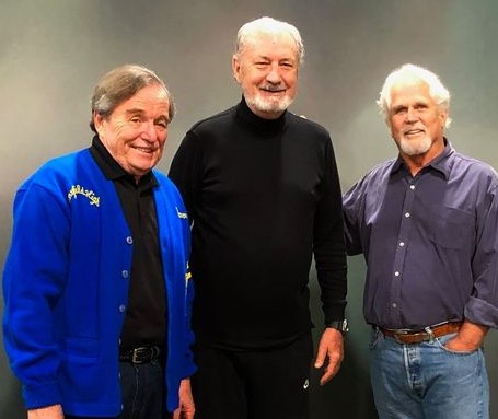 Jerry Mathers (@thejerrymathers) on Twitter photo So sad to hear of the passing of Michael Nesmith of the Monkees. Tony and I met him in 2019 and he was a very nice person. Such a talented singer, songwriter and guitarist who will be sorely missed. #Monkees #MichaelNesmith #MichaelNesmithRIP <a href="/TonyDowOfficial/">Tony Dow (Sculptor Director Actor)</a> So sad to hear of the passing of Michael Nesmith of the Monkees. Tony and I met him in 2019 and he was a very nice person. Such a talented singer, songwriter and guitarist who will be sorely missed. #Monkees #MichaelNesmith #MichaelNesmithRIP <a href="/TonyDowOfficial/">Tony Dow (Sculptor Director Actor)</a>