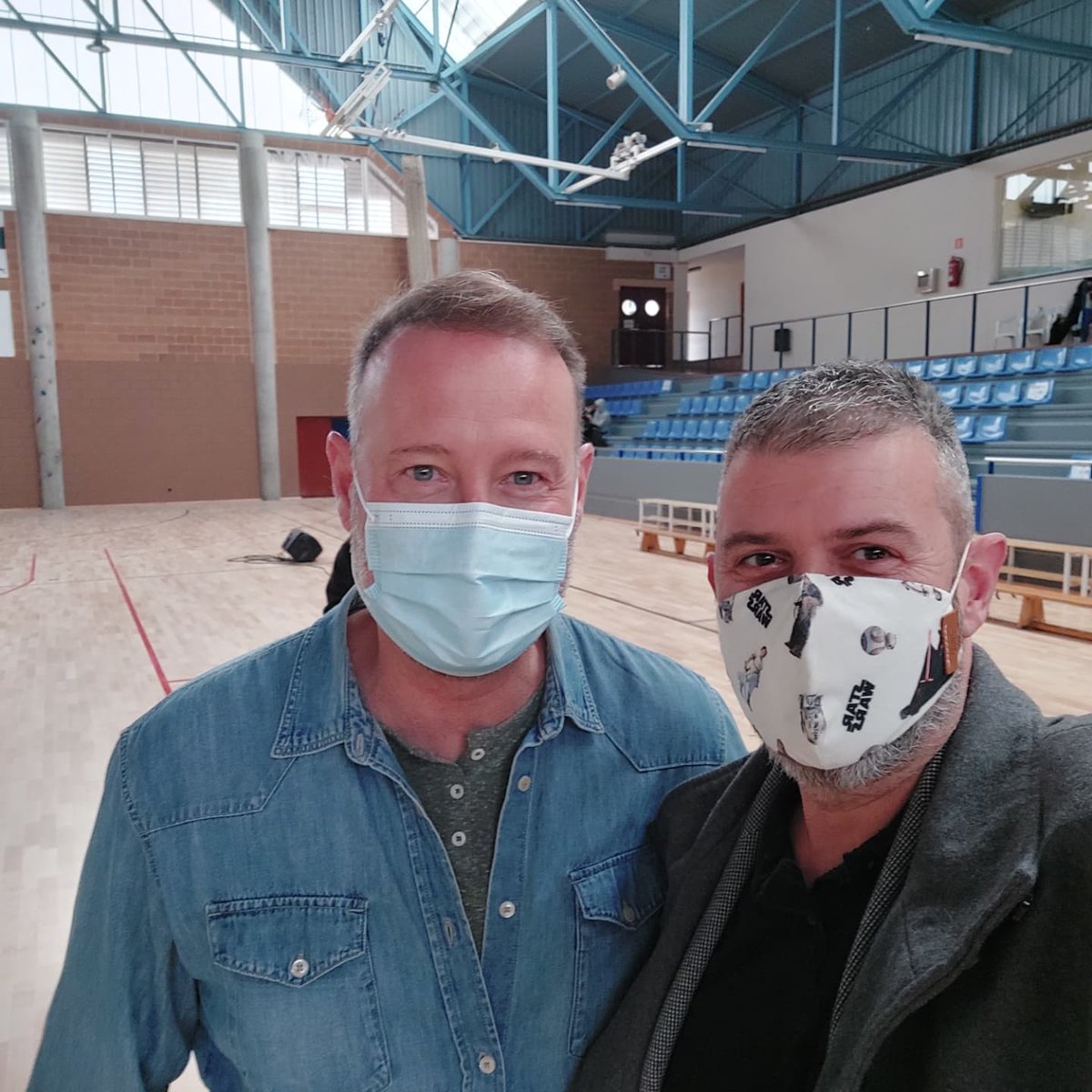 📸 Hoy he podido asistir a la conferencia "La estrategia del camaleón" del gran <a href="/pgaguado/">pgaguado</a> en <a href="/ajcapdepera/">ajcapdepera</a>

👏👏👏 Muchas gracias Pedro por compartir tus vivencias y hacerlo de una manera tan especial