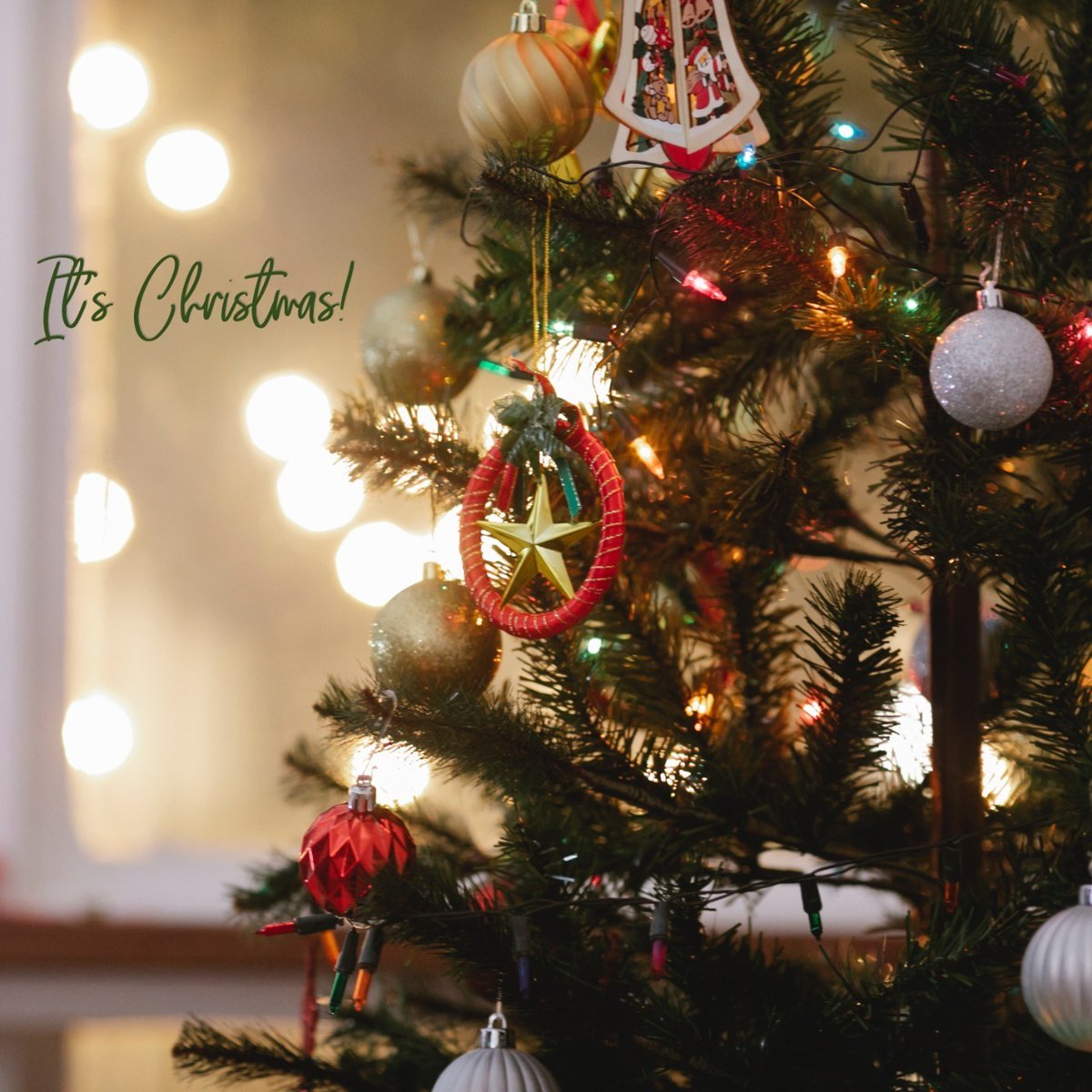 Simple Sessions: revive o espírito natalino no novo lançamento “It’s Christmas!”

saiba mais:roadie-music.com/simple-session…

#music #musicontheworls #pop #rock #funk #country #sertanejo #blues #rap #trapp #soul #metal #eletronic #mpb #world #musics #musicians #bandas