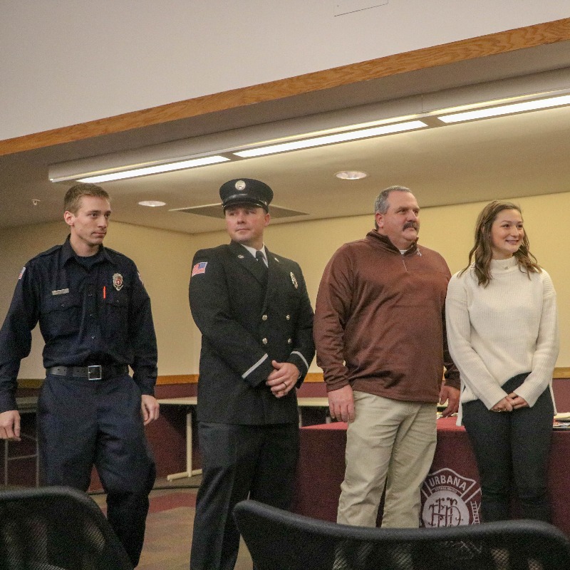 IlliniSoccer's tweet photo. #Illini senior Katelynn Buescher was heading to senior exit meetings last week when she noticed two men unconscious on the ground. Thanks to her quick work performing CPR, she ended up saving his life. We are so proud of you, Katelynn! 🔶 ⚽️ 🔷

Full story ⏬