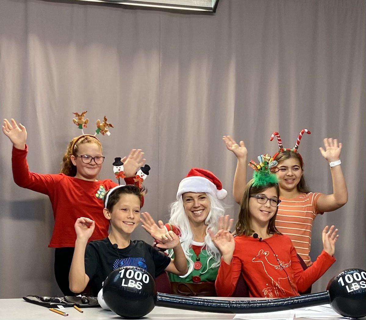 CarillonElem's tweet photo. Our CNN Anchors and Mrs. Boza look festive in their Holiday gear for spirit day🤩 #carilloncomets #carillonstrong https://t.co/7l2xc3tqmP
