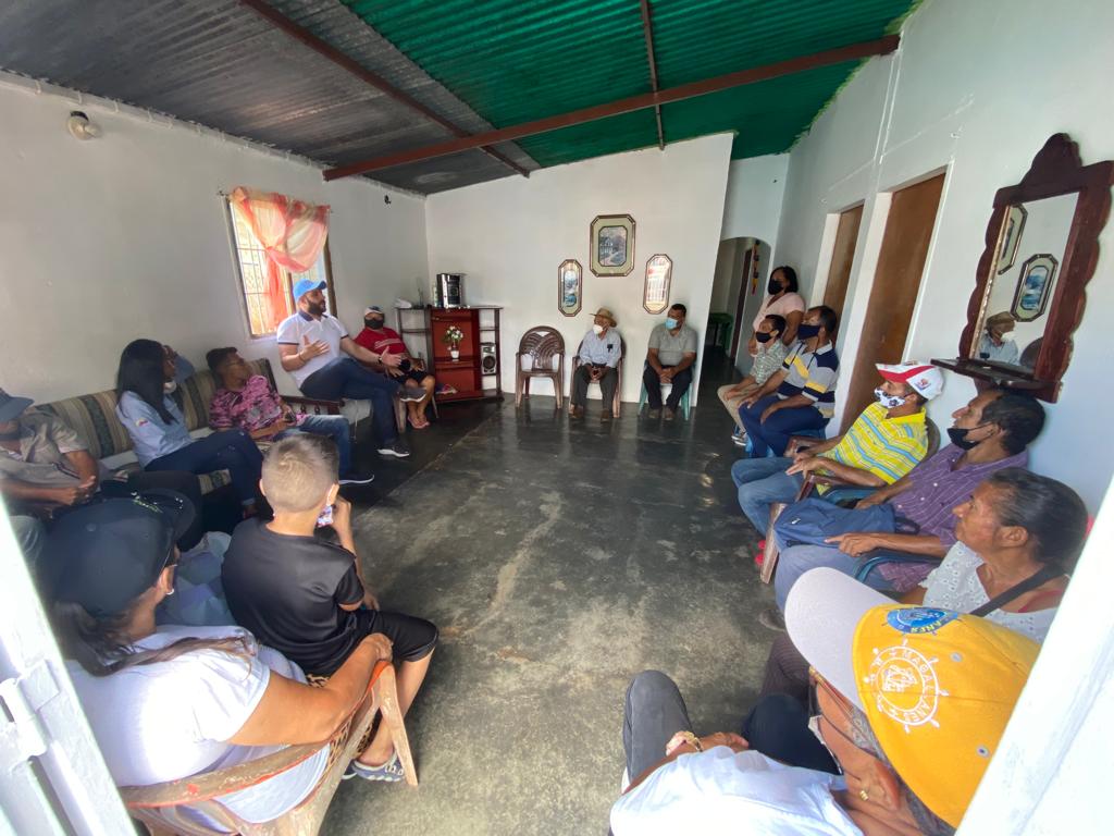 Es tiempo propicio de evaluación, rectificación y de exhorto para toda la dirigencia. Todos somos necesarios en esta lucha,la exclusión y las prácticas antidemocráticas dieron sus resultados. Hay que procurar la unión  para lograr una política de encuentro, efectiva y concreta.