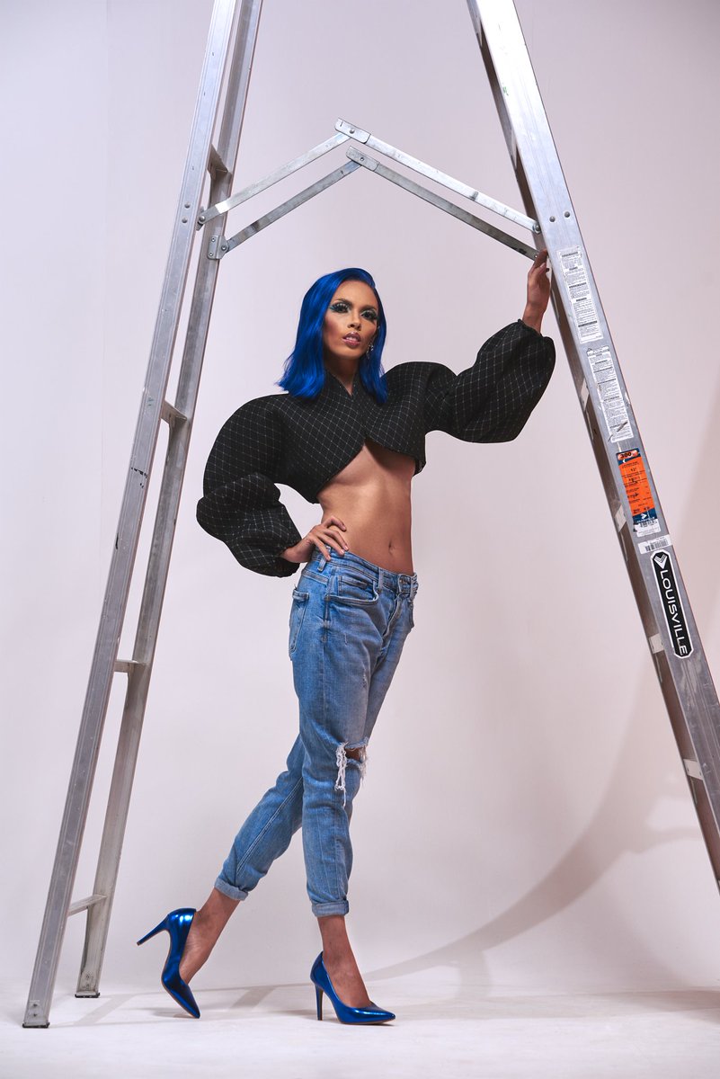visualninjajik's tweet photo. .@epicmayers by the #VisualNinja for H.Y.M. Studios.
Bless up @Davyfrsh and @tuckerjayson18 for assisting with lights and camera gear. https://t.co/Dh25Lb3R1O