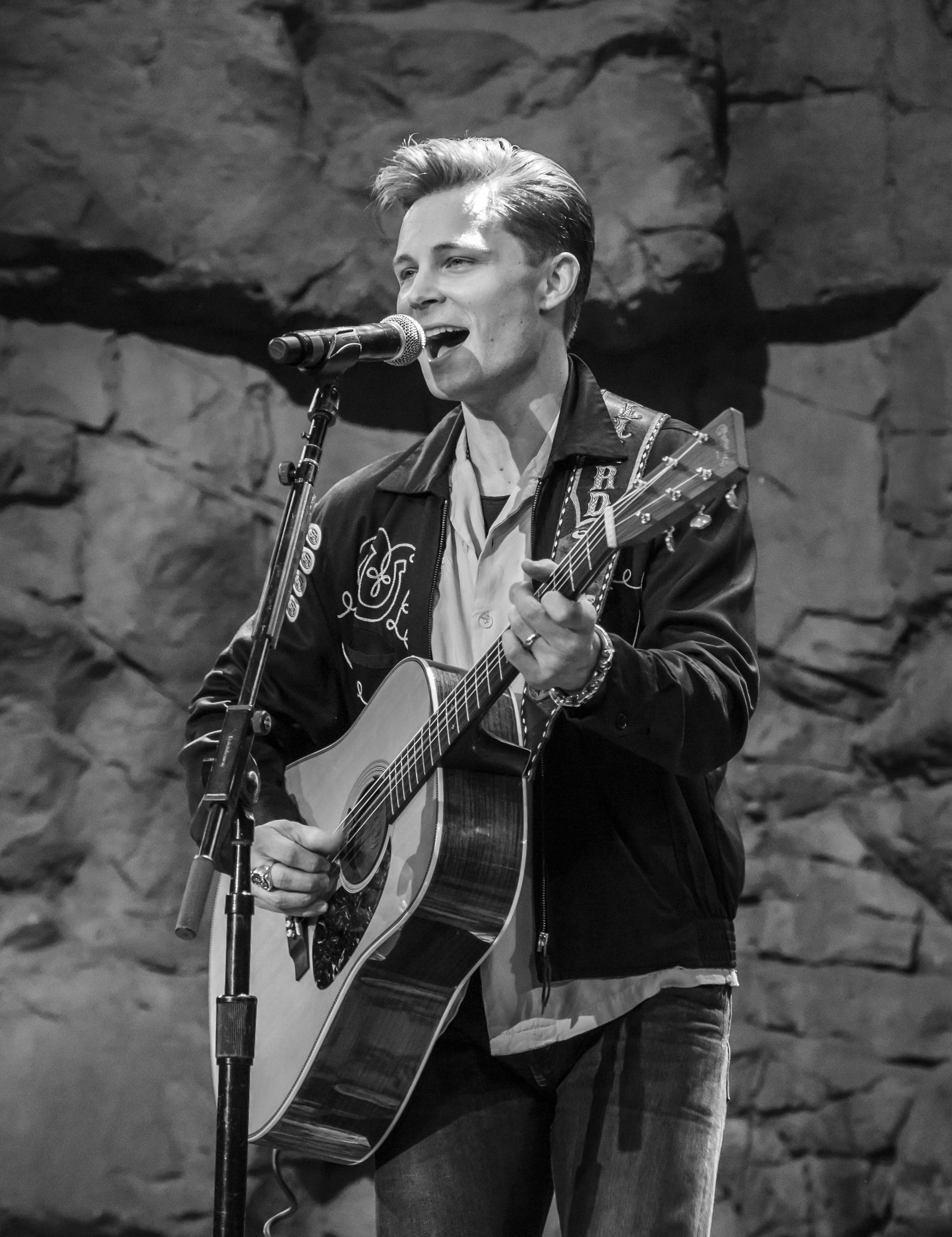 Frankie Ballard (@FrankieBallard) / X