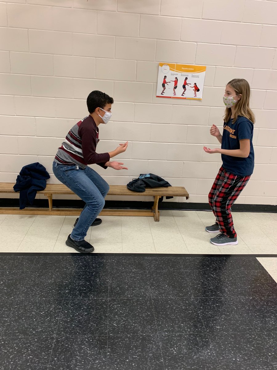 OcsbCds's tweet photo. Friday fitness is back in intermediate! @MichaelFitzOCSB https://t.co/3fXLSu6aTx