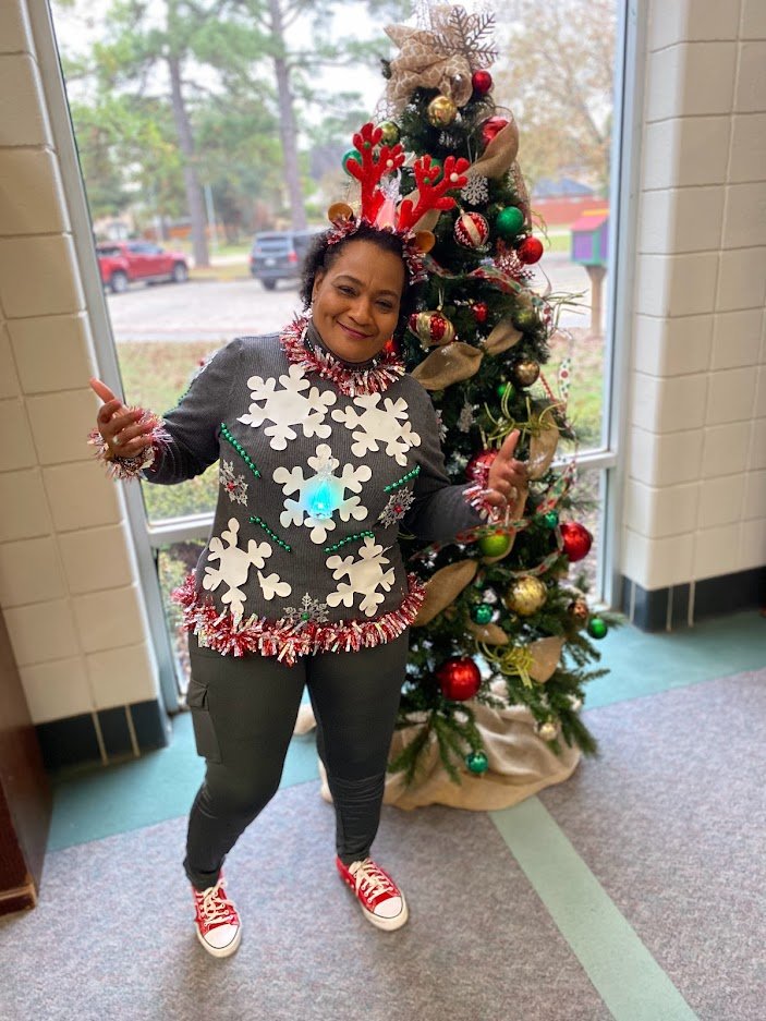 BenekeBears's tweet photo. @SpringISD #BenekeBears #UglyChristmasSweater #SpringISD #SpringISDUglySweaters https://t.co/uwgbyaPGlC