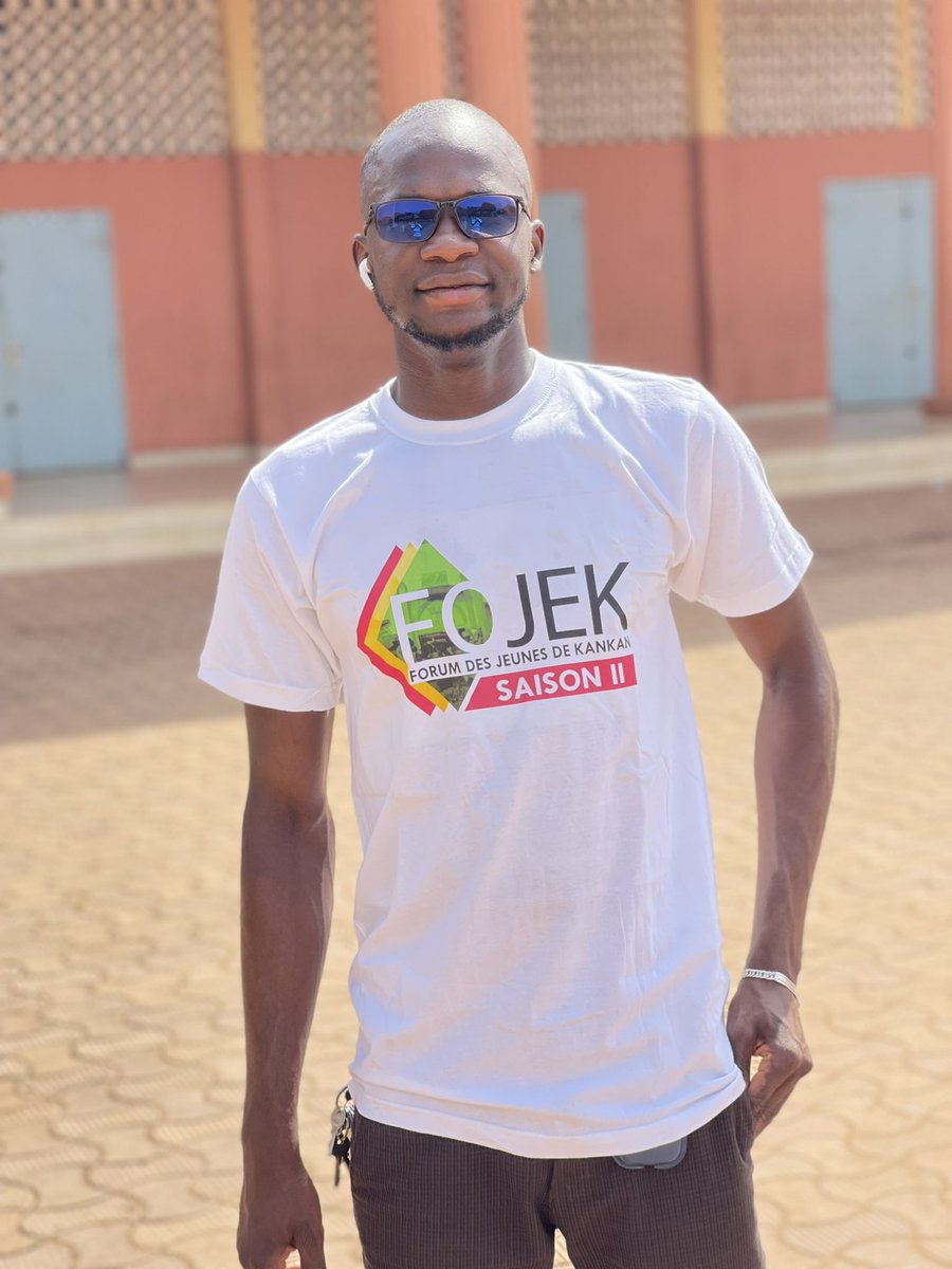 hamidousif's tweet photo. Nous célébrons la plus prestigieuse des rencontres de la jeunesse de Nabaya.

Étape #carnaval
#ForumdesjeunesdeKankan 
#FOJEK2021
#Ambassadeur2021
@HamidousifD 
@ajluddguinee https://t.co/7e1KIIbKhi