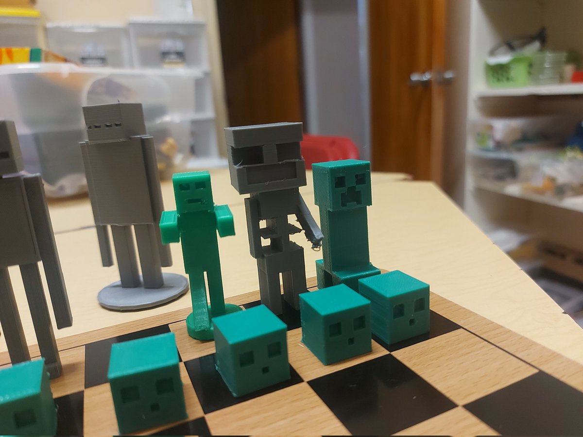 BethDoiron tweet media