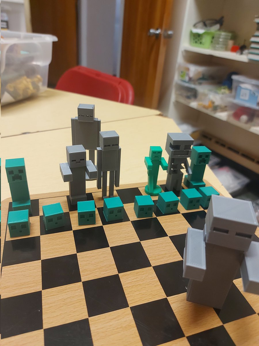 BethDoiron tweet media