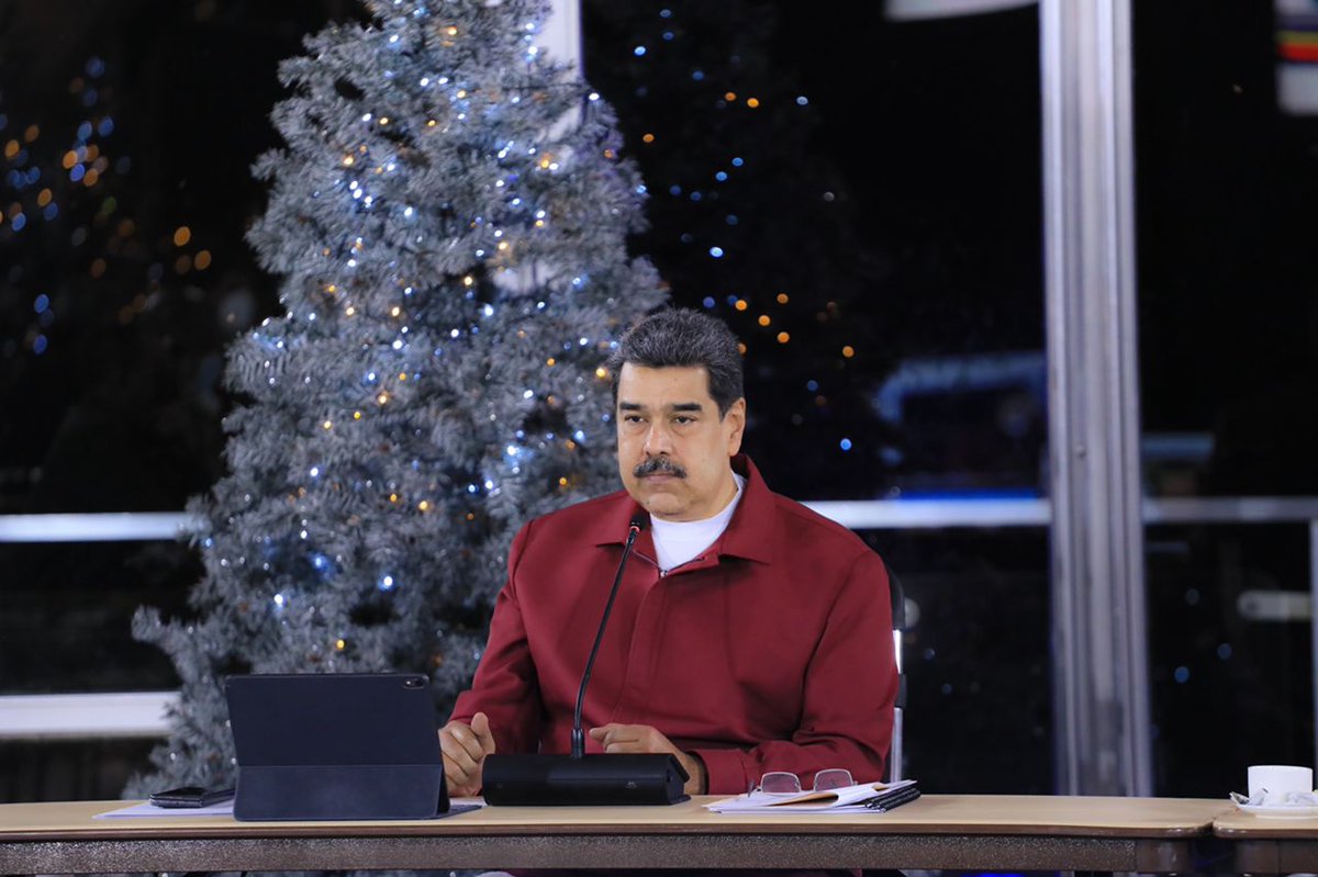 BonosSocial's tweet photo. #ATENCIÓN: El #BonoEspecial de la Administración Pública (Negro Primero, Simón Rodriguez, Protectores de la Salud y Máxima Eficiencia) podría ser cancelado entre los días #11Dic al #17Dic a través del Sistema @CarnetDLaPatria

Pendiente al N°. 67373 

#ProclamaGloriosa https://t.co/iXKqJckipr