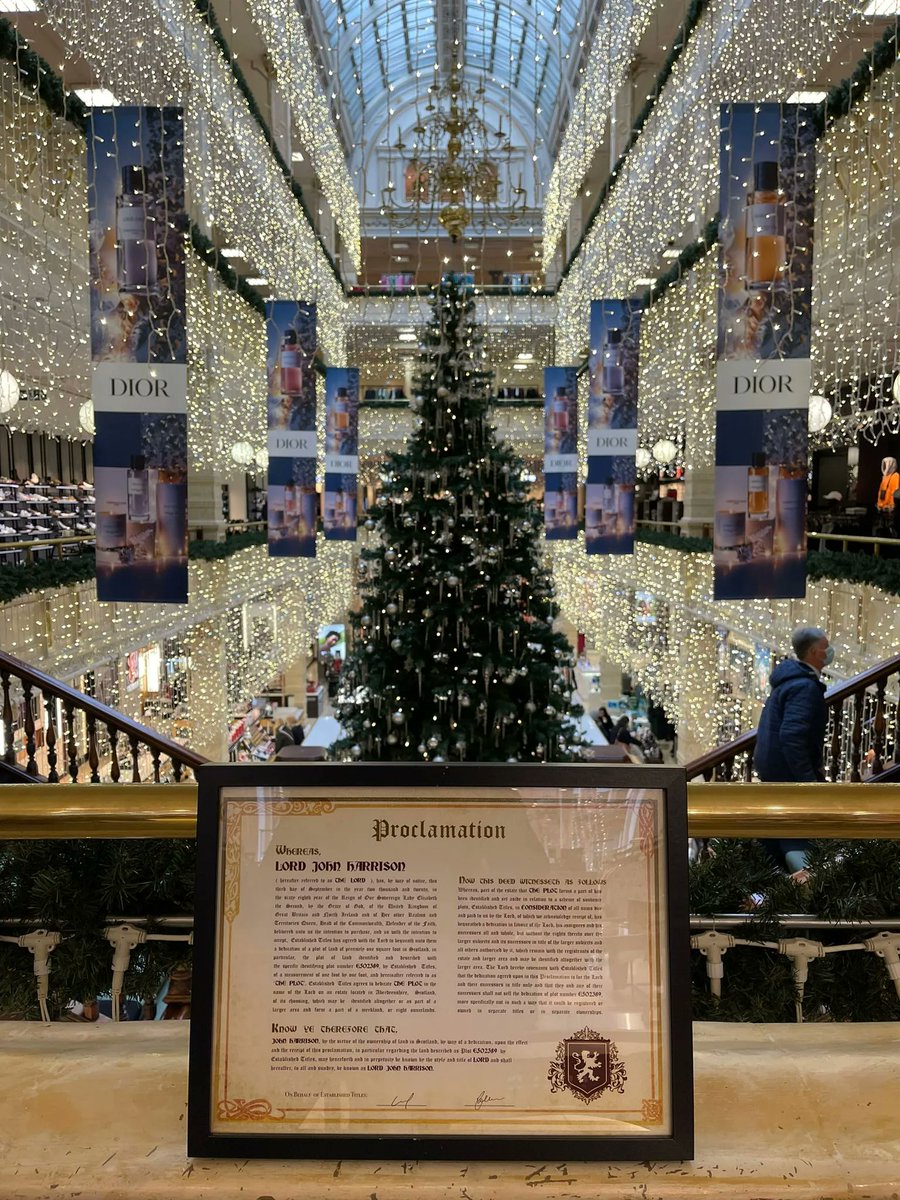 Est_Titles's tweet photo. Struggling to find the perfect Christmas gift?  Make your loved one a Lord/Lady! 

#Scotland #Scottish #establishedtitles #BecomeALord #thisisscotland #scotland_greatshots #bonniescotland #glasgow #peoplemakeglasgow  #glasgowshopping #xmas #christmastree #christmasdecorations https://t.co/hjiyfM5RrC