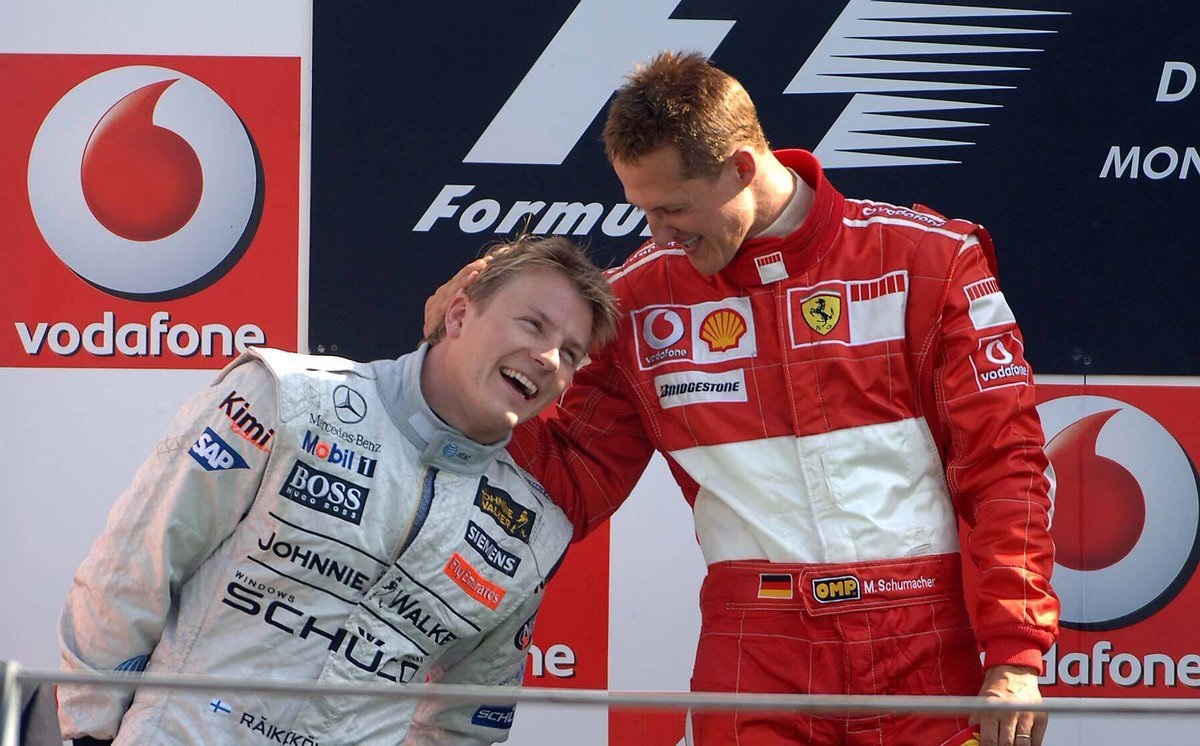 atavratleclerc1's tweet photo. Bu adam 2001'de F1'e katılıp, sadece 2 yıl sonra 2003'te Michael Schumacher'e karşı şampiyonluk savaşı vermiş adam. 

2007'de harika performansıyla Ferrari'deki ilk senesinde şampiyon olmuş adam. 

Formula 1'e kattığın her şey için teşekkürler Kimi Raikkonen. #KiitosKimi https://t.co/R4RCN8uEW6