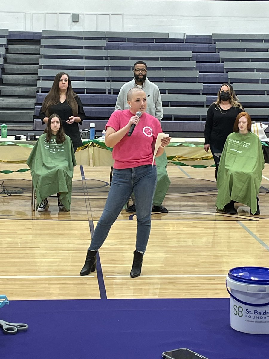 WildcatsBSHS's tweet photo. Tremendous turnout for Brave-a-Shave today! Thank you to Ms. Walls for sharing your story and all participants who made this tradition such a success! https://t.co/7VqJ7Cs5SO