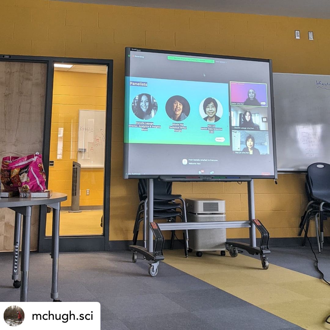 SJMP_TCDSB's tweet photo. Hackergal women in tech panel #hackergal #iamahackergal @TCDSB https://t.co/5hJYiNCuNE