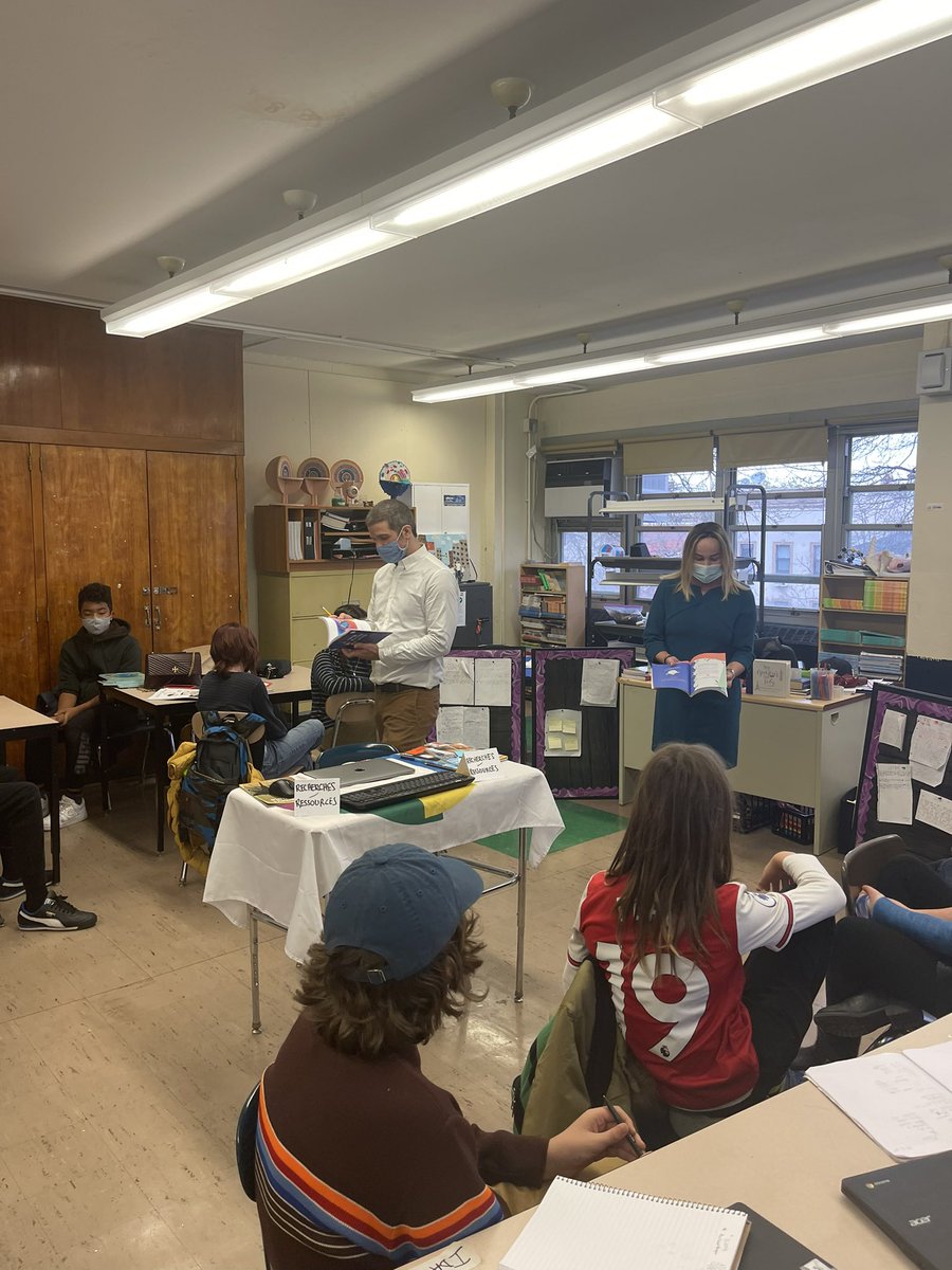 #nouslesambitieuses animation concours d’écriture et de dessins ✍️🖍✏️🇺🇸🇫🇷 #NYC 
<a href="/cecile2menibus/">Cécile Hellouin de Ménibus ♕</a> <a href="/AnnabelleBaudin/">Annabelle Baudin 🍀</a> <a href="/education_gouv/">Ministère Éducation nationale</a> <a href="/sarahelhairy/">Sarah EL HAÏRY</a> <a href="/jmblanquer/">Jean-Michel Blanquer</a> @CazenaveSamuel @LaurentVimont <a href="/FondationEngie/">Fondation ENGIE</a> <a href="/PSpanghero/">Philippe Spanghero</a> <a href="/NL_France/">NL France</a> <a href="/Markal_bio/">MARKAL</a> <a href="/FerreroFr/">Ferrero en France</a> <a href="/allianceforets/">Alliance pour la Préservation des Forêts (APF)</a> <a href="/Enardini/">Fausto Rotelli</a> 👏👏