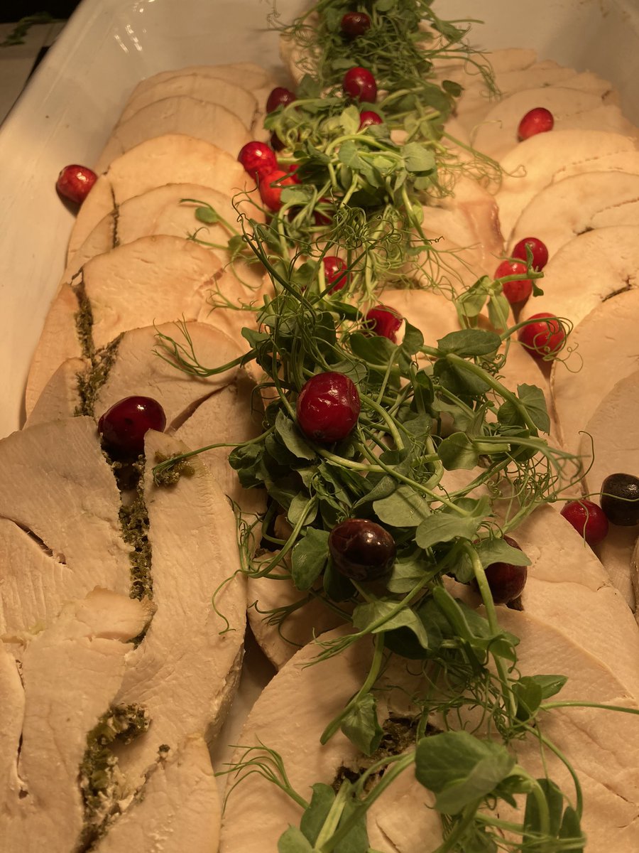 ChefRobWilliams's tweet image. First Christmas parties @RydalPenrhos. Great team combination with school staff and @HolroydHowe staff.