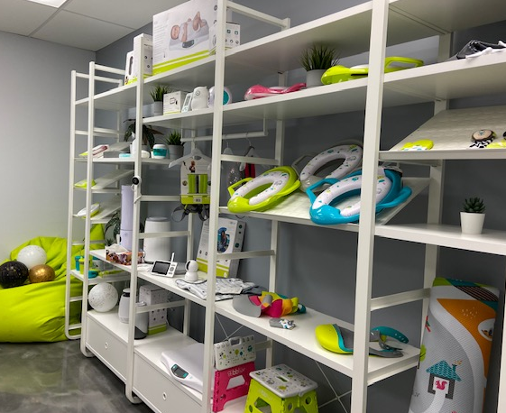 Excell_Indust's tweet photo. Retour en images sur la dernière Table des exportateurs de l’année 2021 qui avait lieu chez Bblüv group, une entreprise montréalaise en forte croissance spécialisée dans la conception et la distribution de produits pour bébés. https://t.co/mmVxMD4rEg