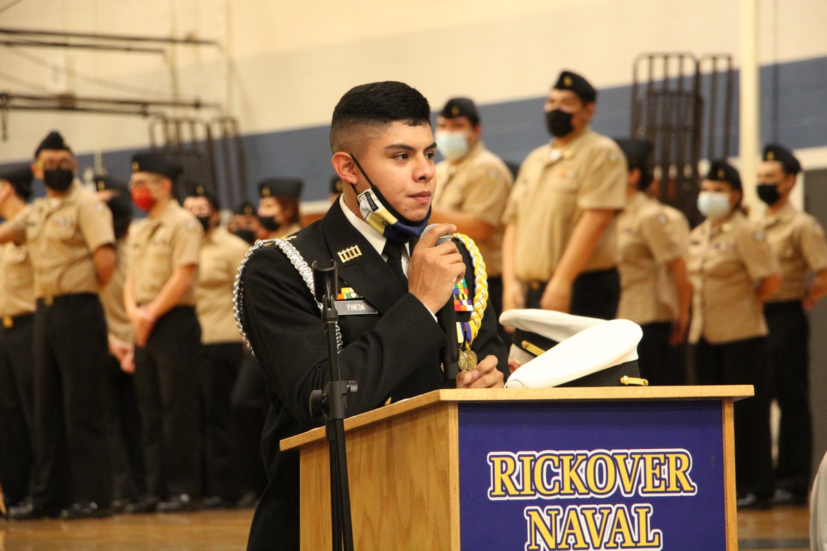 RickoverNavalHS's tweet photo. At last night's Pass and Review, OC of the Battalion Cadet Commander Pineda exemplifies being a student leader and role model for younger cadets! #leadership #PassAndReview @ChiPubSchools @JrotcCps #JROTC #NJROTC https://t.co/bDHZtnDn8k