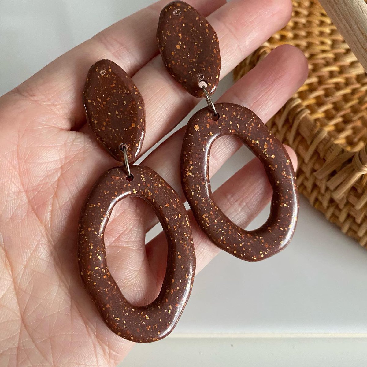SoulStyleShop's tweet photo. Brown and gold. I used gold leaf in these pairs 🍁 https://t.co/KselJ5KNaV
