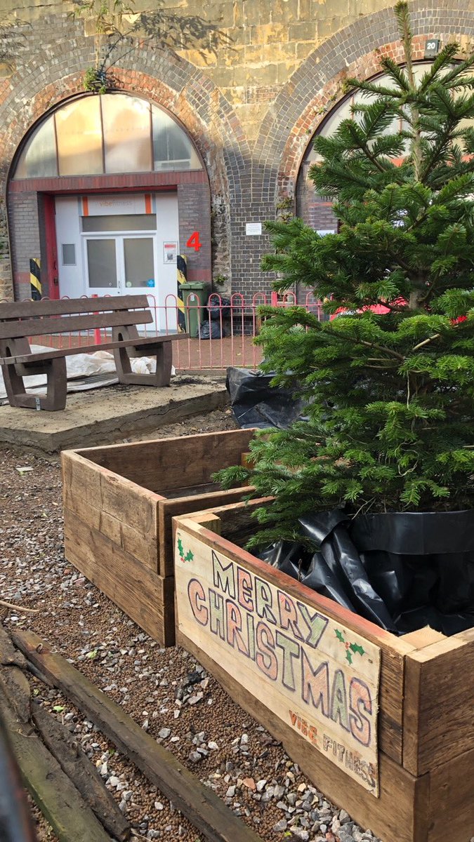 Simon Ridley tweet media