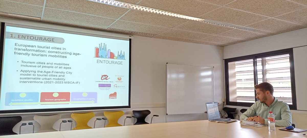 AaronGutierrezP's tweet photo. Avui @wilbert_dh ha presentat el projecte EUTOURAGE en el marc dels seminaris trimestrals de recerca #ADAPTOUR
➡️ Mobilitat activa, gent gran i benestar a la ciutat turística
Un luxe poder comptar amb ell al @gratetURV https://t.co/1LPCLkUaQp