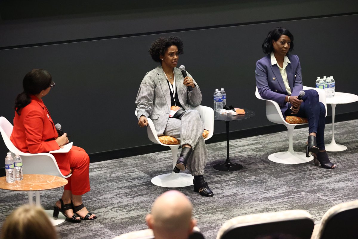 emergesummit's tweet photo. Our 4th annual Emerge Summit was a giant success! We are thankful to all our speakers and moderators for insightful, informative, and relevant panel discussions &amp; sessions. We also want to thank all of our engaged attendees. 
See you next year! 

📸: Forest Photography, LLC https://t.co/DShPp7HEBP