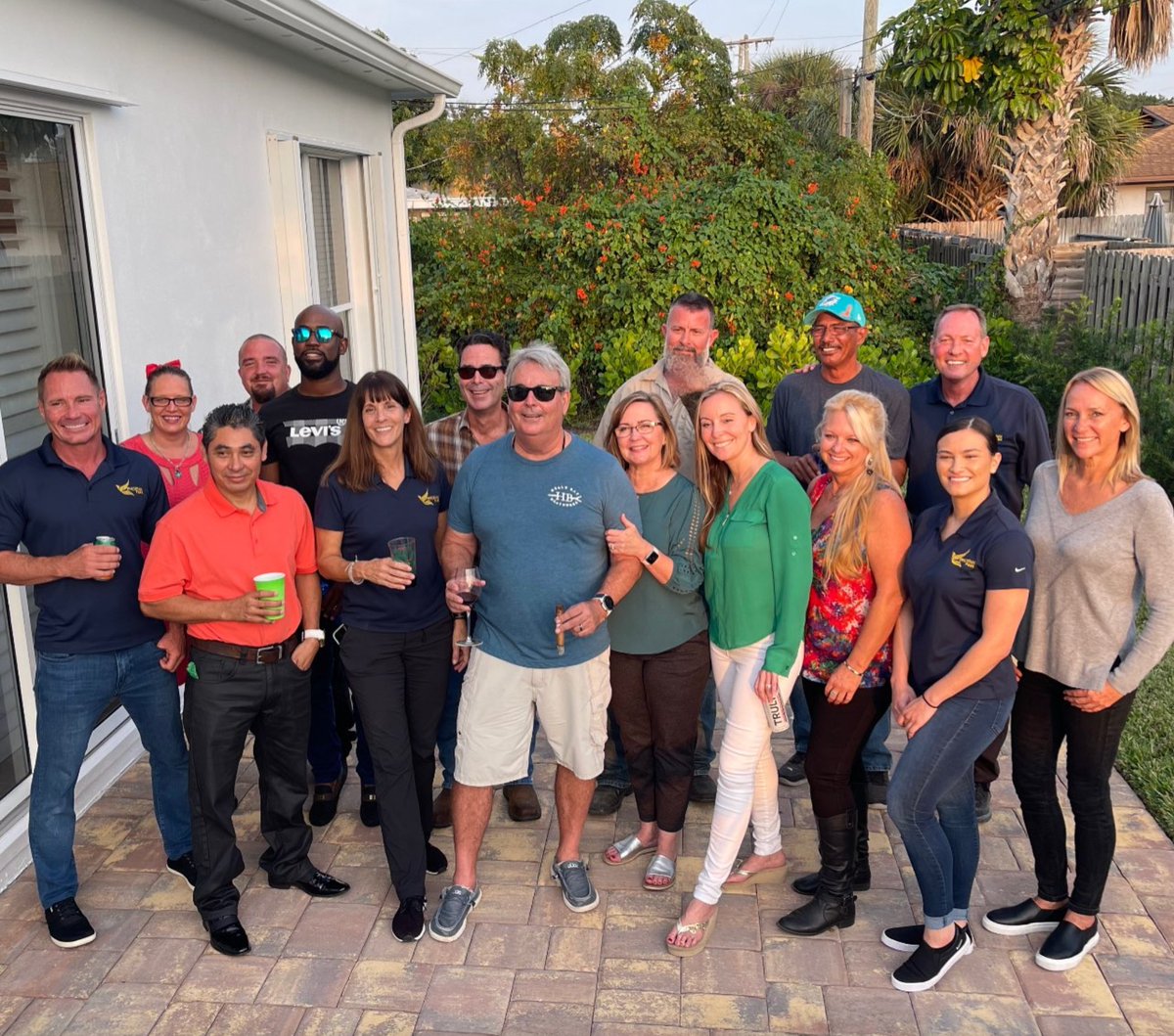 PhoenixParkFL's tweet photo. Happy Holidaysπ΄ from the team at Phoenix Park! π #BuildWithPhoenixPark https://t.co/3kZNFR8FaR