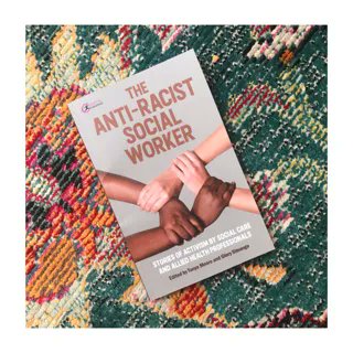 Hello #FirstYearFriday

This week we are simply sharing brief thoughts on the bookclub choice from November,  do check out our web post about it here buff.ly/3lWMFcz

We'd maybe encourage you to note down thoughts on your reading, likes, dislikes and other reflections.