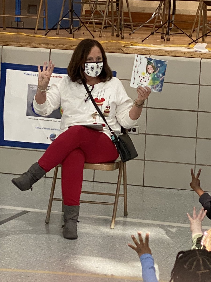 JudyCenter@Hawthorne tweet media