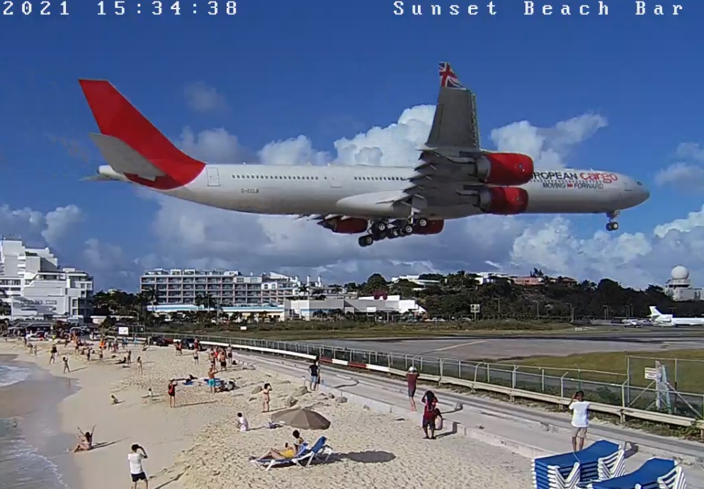 Airport Webcams on Twitter: "European Cargo Airbus A340-600 G-ECLB just  buzzed the sunseekers at Maho Beach and landed at Princess Juliana, Sint  Maarten (SXM) from Bournemouth, on its first visit. SXM livestream