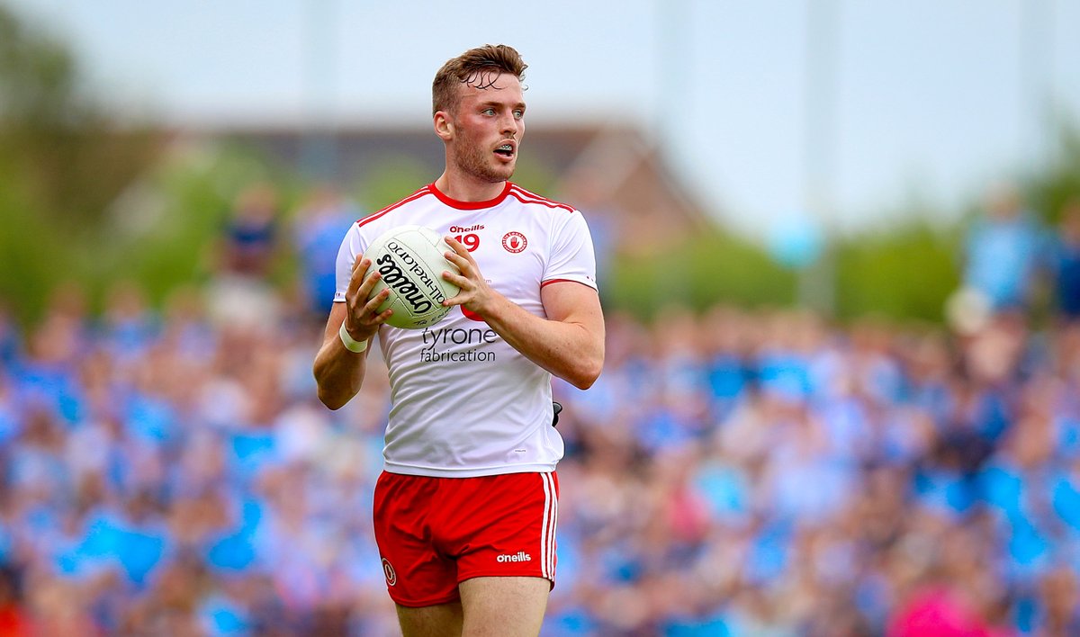 Brian Kennedy picks up his 1st PwC GAA/GPA All Star award for 2021 in Midfield ⭐️