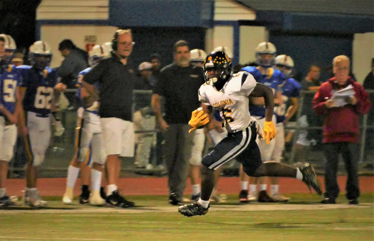 NANNPHOTO51's tweet photo. NJ HS Football Cranford vs Colonia photos & digital at https://t.co/ex6QCy9kKN #njhsfootball #NJHSSPORTS #BCCFootball #CranfordHS #CranfordHSFB #ColoniaHS #ColoniaHSFB https://t.co/f035Iui1c1