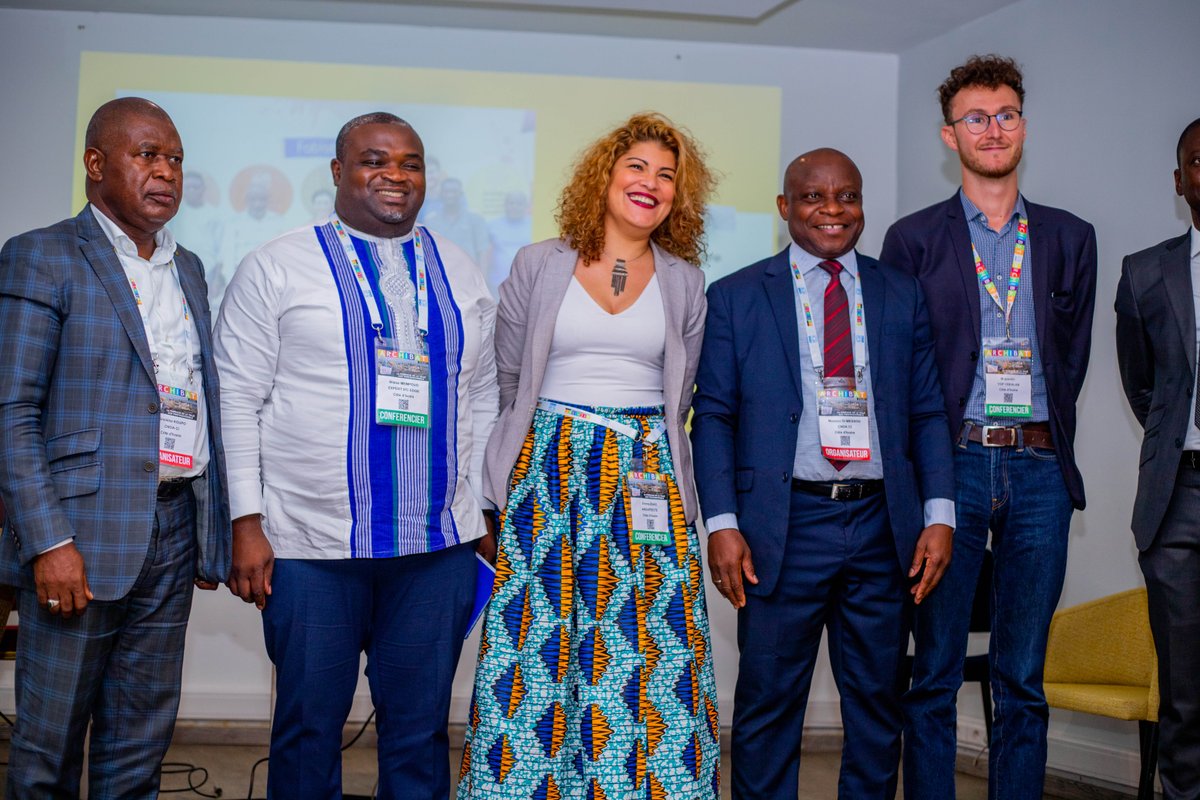 Archibat_CIV's tweet photo. Vous avez manqué la journée du vendredi 10 décembre 2021au Salon ARCHIBAT 2021 ?
Revivez les moments forts de cette journée en images.
Si vous n'avez pas encore visité le Salon ARCHIBAT, nous vous y attendons !

#ARCHIBAT2021 #archibat https://t.co/5MMNnxCkPY