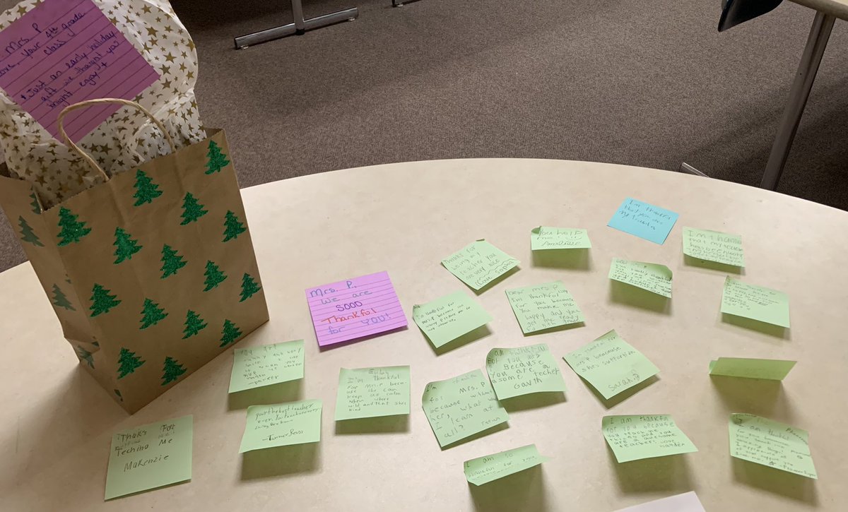 Mrs. Porzuczek tweet media