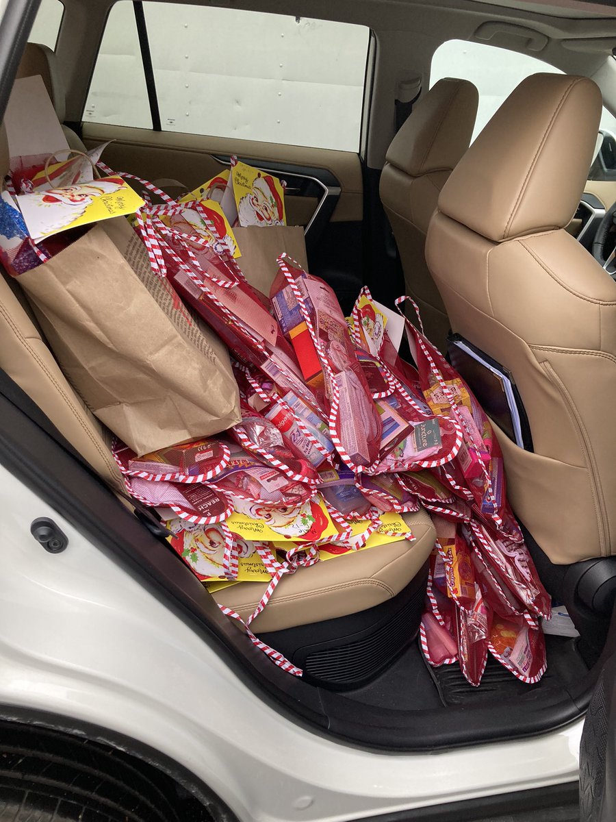 srawheattabbhs's tweet photo. @KCCrabs @KeyTabb @TabbHSTigers @RiceThatRuns @marvinpelzer1 Thankful &amp; Grateful for all the amazing Key Clubbers &amp; NJROTC Tigers! We collected over 150 stockings for the Salvation Army! @SalvationArmyUS https://t.co/mfwzVHSN7C