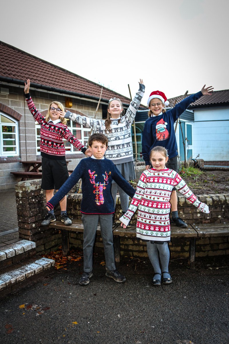 It was great to see so much festive spirit at school today for #ChristmasJumperDay. Thank-you to everyone that donated! #okehamptonprimaryschool