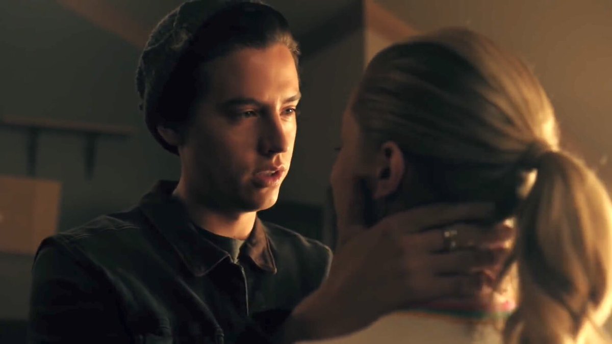 bughead’s best lines tweet media