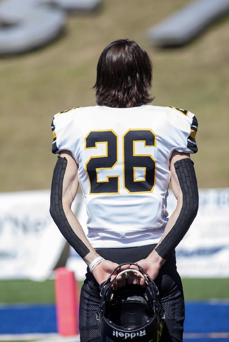 KalebMP21's tweet photo. Blessed with opportunity! I have officially entered the transfer portal, my recruitment and DM’s are now open. Thanks for the memories Griff Nation! https://t.co/KSxKoUbiBz
