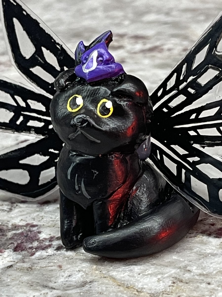 Möth, Lord of the Black Blade 🎃 tweet media